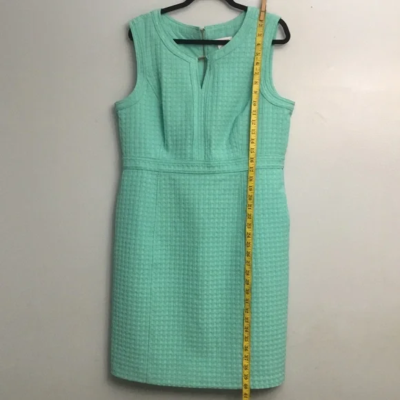 Liz Claiborne | Dresses | Liz Claiborne Green Sheath Midi Dress Scoop Neck  Sleeveless | Poshmark